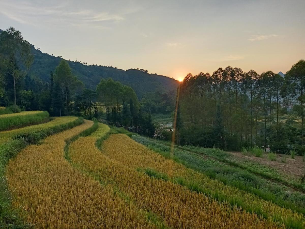 Dong Van Hmong Homestay Kültér fotó